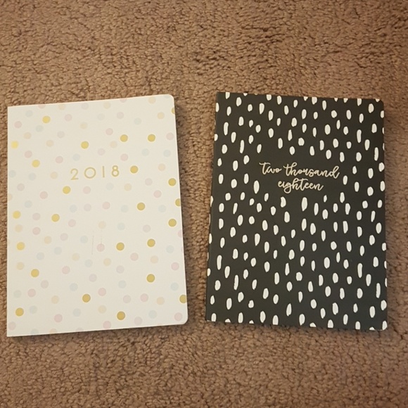 New C. R. Gibson Paper 2018 planner x2 - Picture 1 of 5